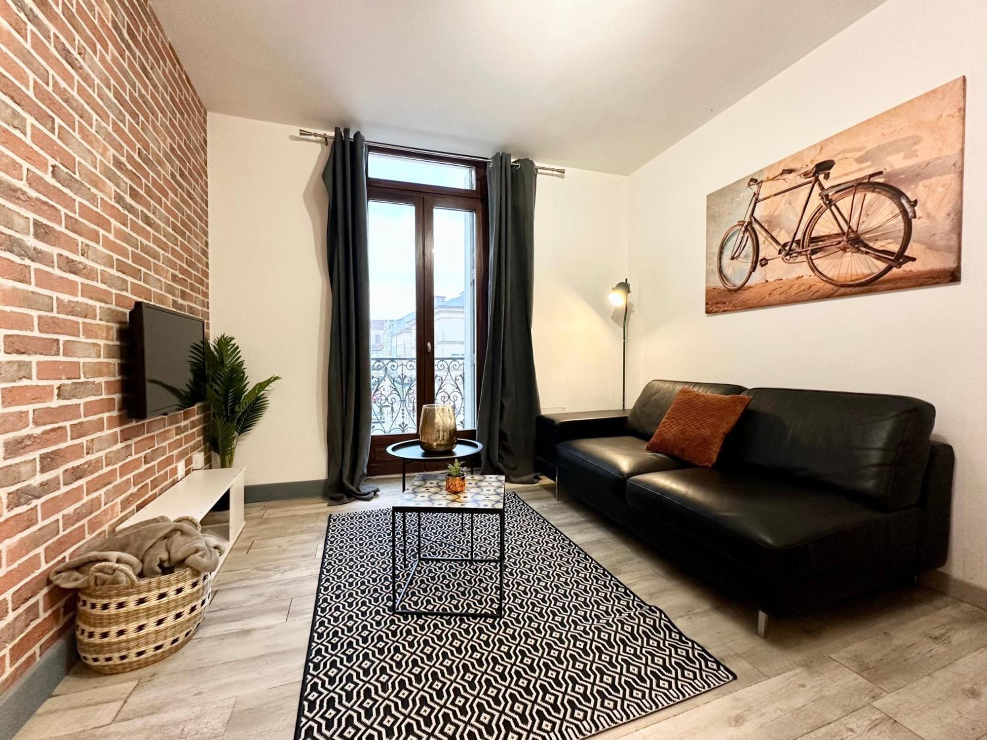 Apartamento Les 3 Rivieres - Vue Imprenable & Hyper Centre Mont de Marsan Exterior foto